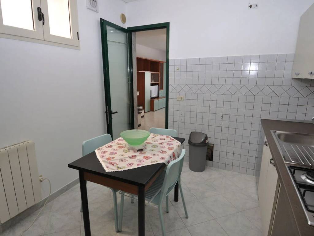 Villa a San vito dei normanni in Via Latiano S.N.C. - Foto 4