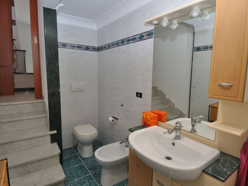 Villa a San vito dei normanni in Via Latiano S.N.C. - Foto 5