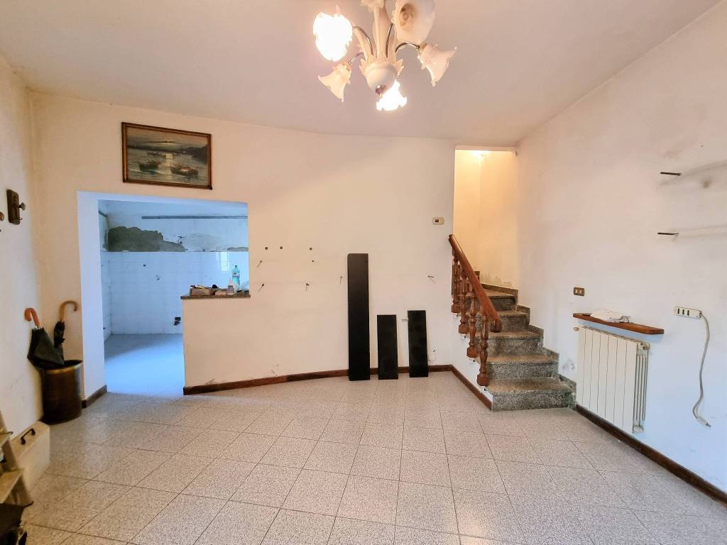 Casa indipendente a Pistoia in Via Bonellina - Foto 5