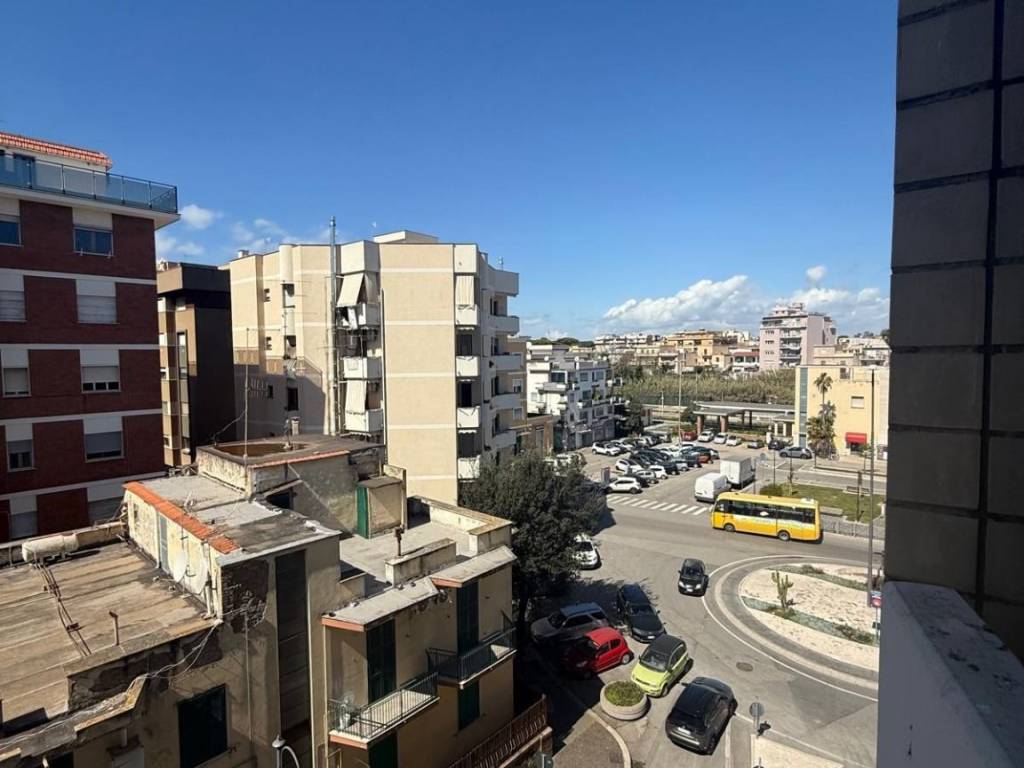 Appartamento a Nettuno in Via Cristoforo Colombo, 38 - Foto 2