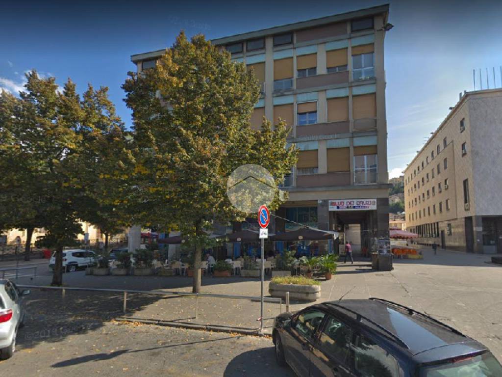 Appartamento a Cosenza in piazza dei bruzi, 5 - Foto 2