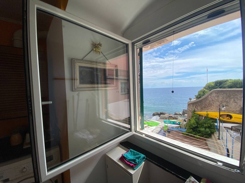 Appartamento a Genova in Via Angelo Gianelli, 69 - Foto 2