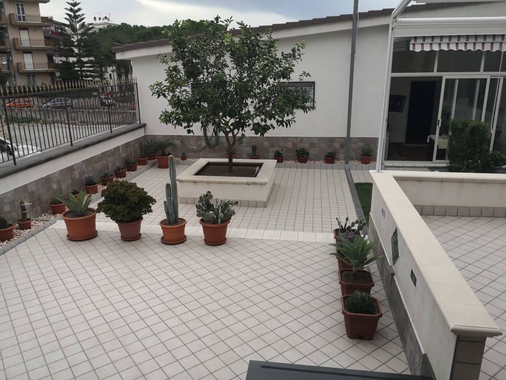 Villa a Carlentini in Via Leonardo Sciascia - Foto 3