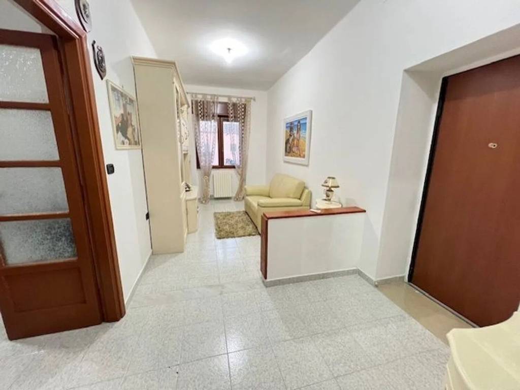 Appartamento a Brindisi in Via Tirolo S.N.C. - Foto 4