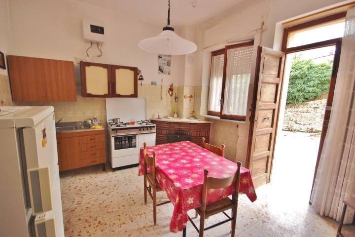 Casa indipendente a Scampitella in Rione Lavanga - Foto 2