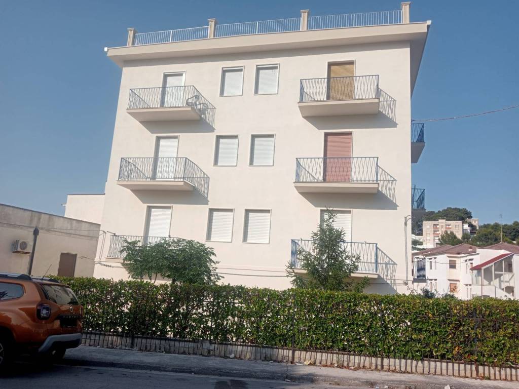 Appartamento a Vico del gargano in Via Pineta Marzini, 9 - Foto 3
