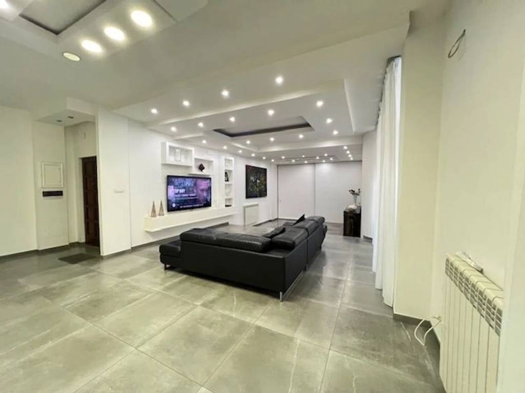 Appartamento a Brindisi in Viale Belgio S.N.C. - Foto 3