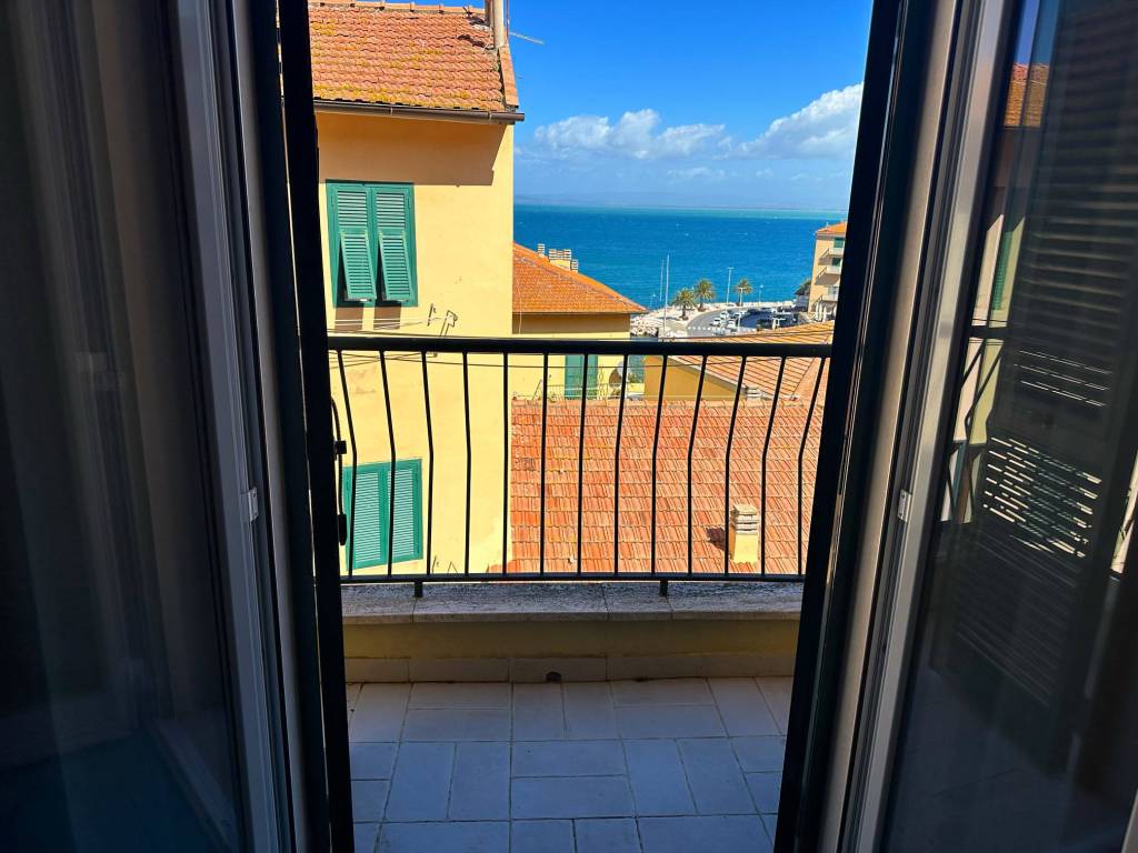 Appartamento a Monte argentario in Via Francesco Carchidio - Foto 2