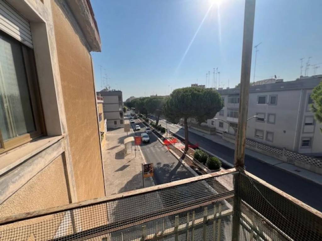 Appartamento a Brindisi in Via Carnia S.N.C. - Foto 5