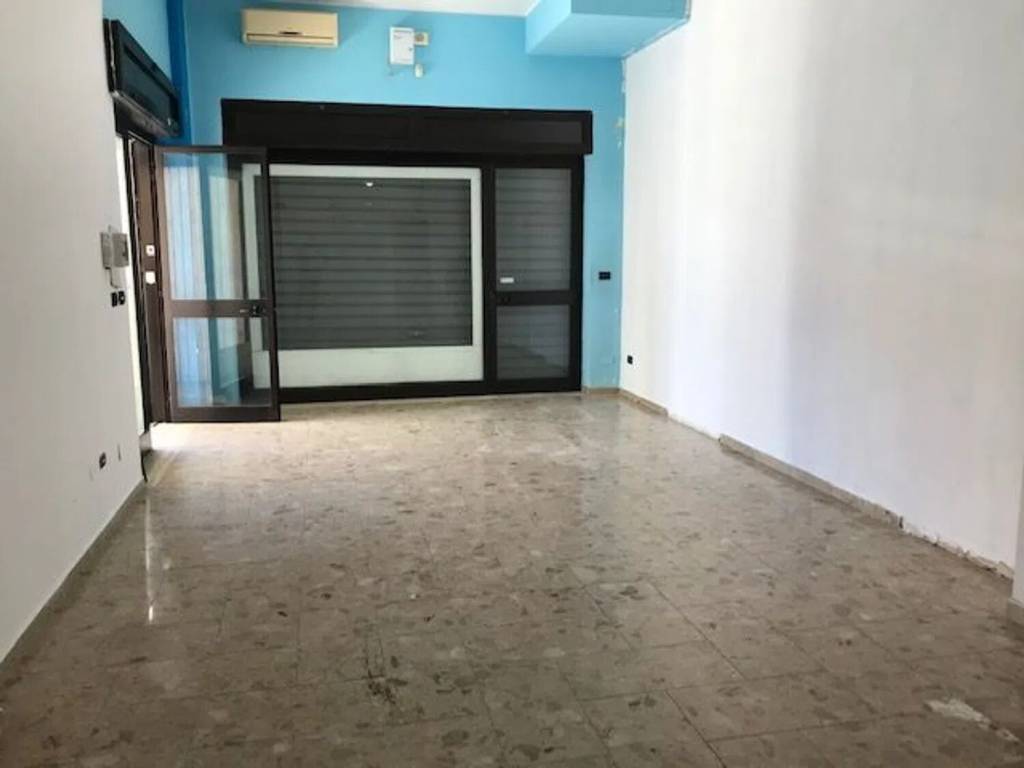 Immobile a Brindisi in Via Cappuccini S.N.C. - Foto 3