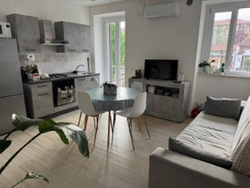 Appartamento a Alessandria in Viale Milite Ignoto, 56 - Foto 2