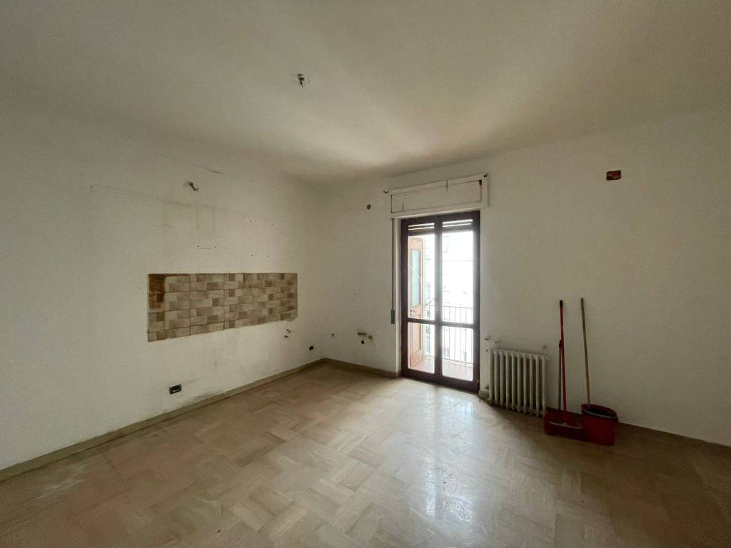 Appartamento a Taranto in Via Molise, 9 - Foto 5