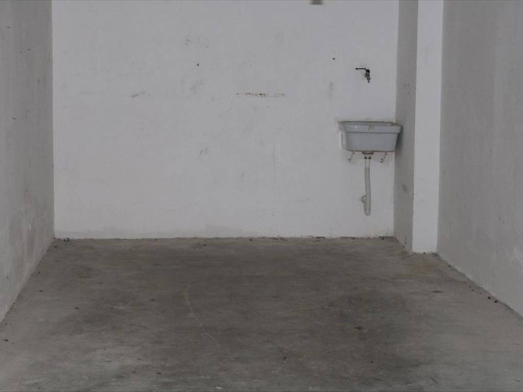 Box / garage a Chieti in Via Dei Palmensi S.N.C. - Foto 2