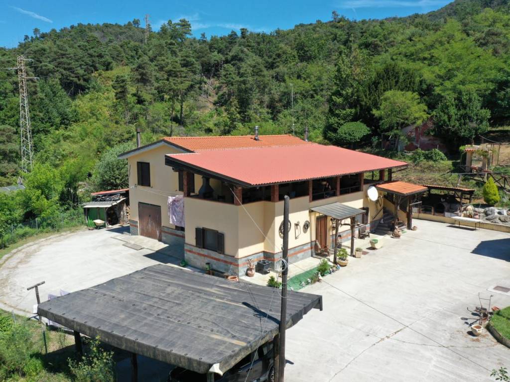 Villa a Cairo montenotte in Strada Praellera - Foto 5