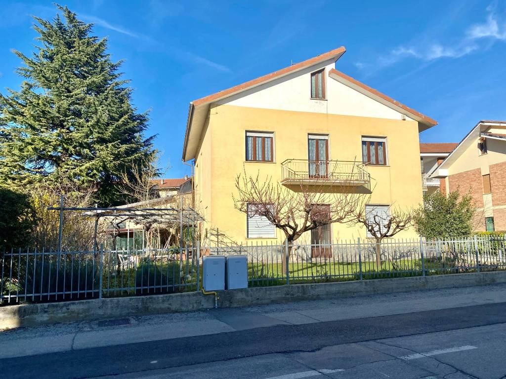 Villa a Dogliani in Viale Professor Giuseppe Gabetti, 146 - Foto 4