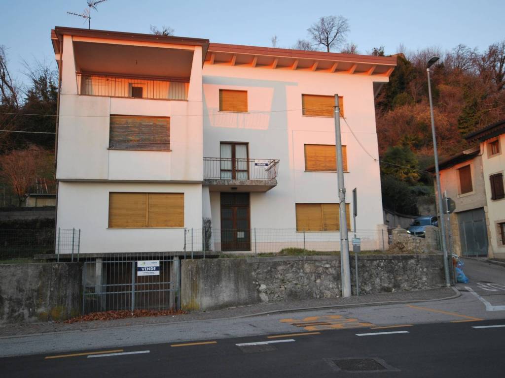 Villa a Pinzano al tagliamento in Via 20 Settembre, 70 - Foto 3