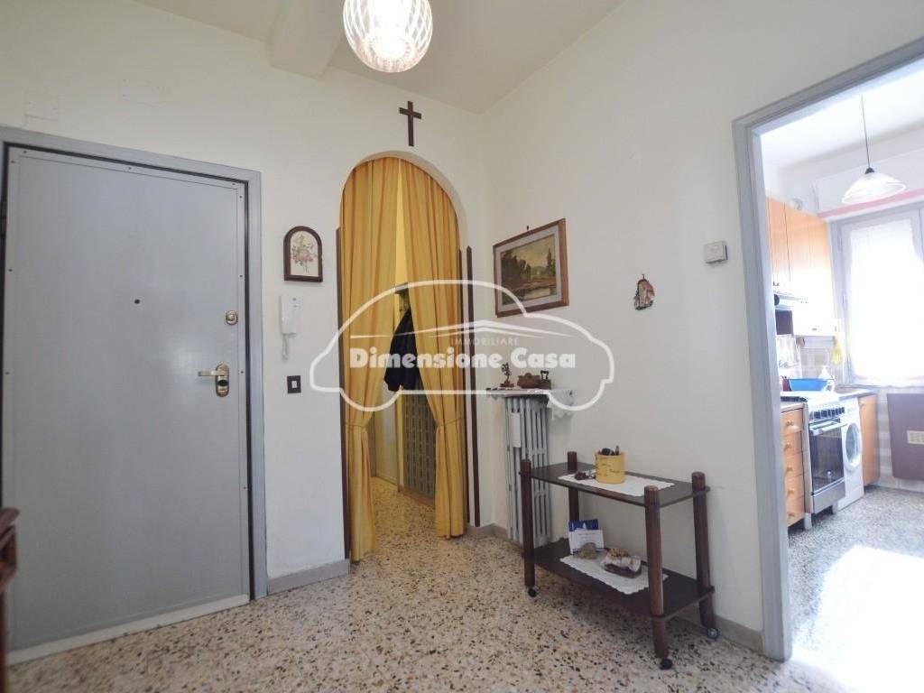 Appartamento a Lucca in Via Sant'Anna, , 39 - Foto 2