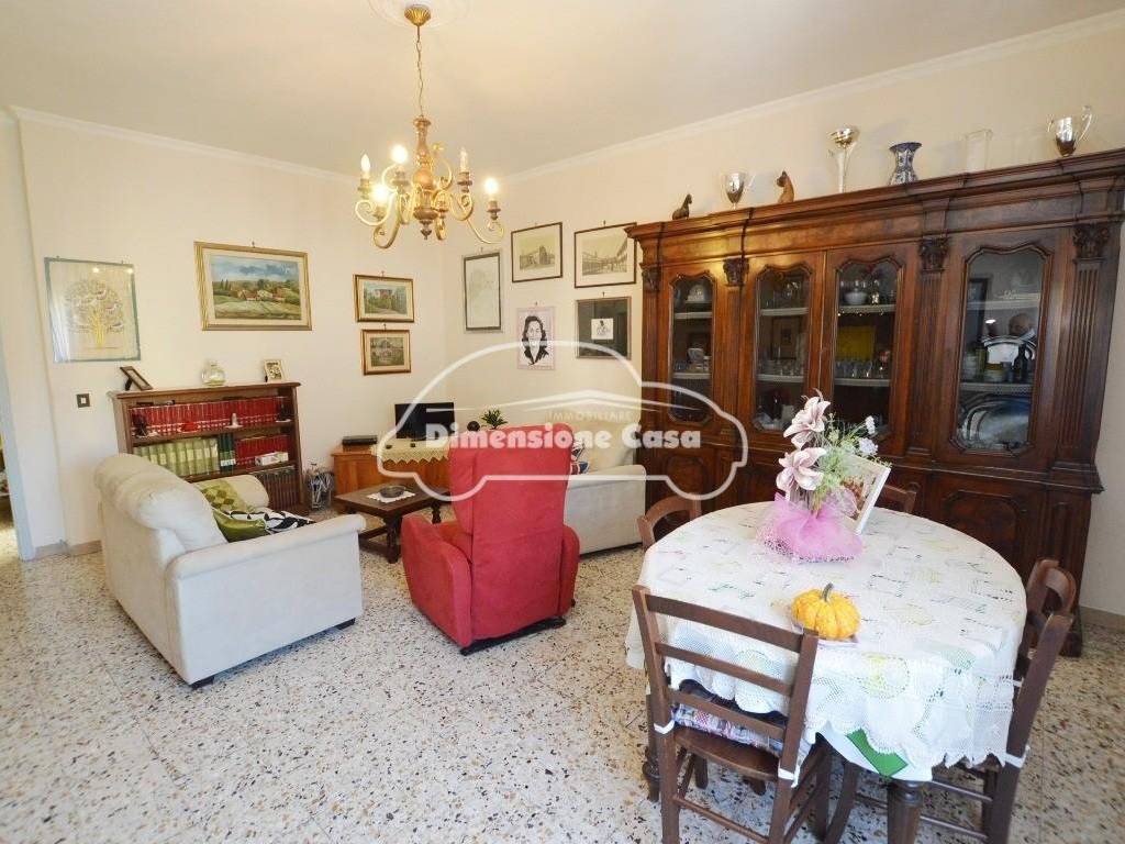 Appartamento a Lucca in Lucca, Via Sant'Anna - Foto 5