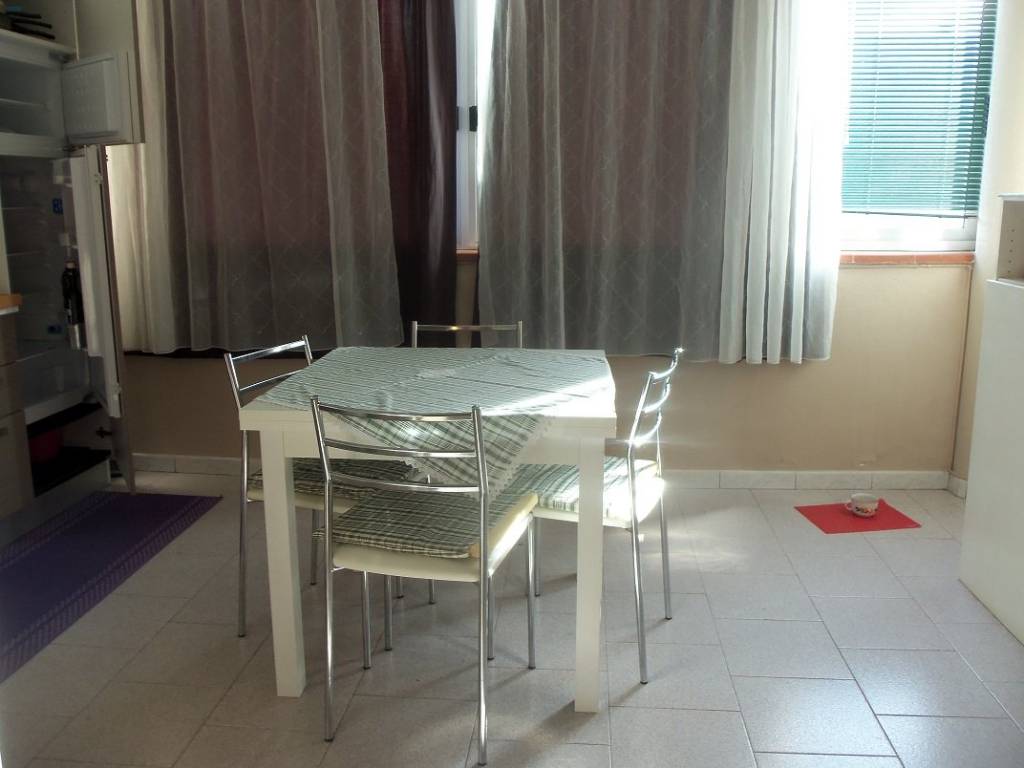 Appartamento a Comacchio in Viale Antonio La Marmora, 43 - Foto 5
