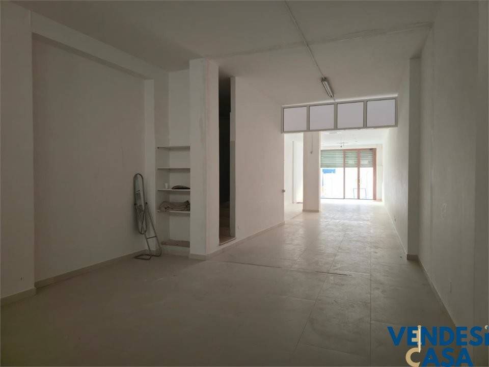 Immobile a Adelfia in Via Vittorio Veneto 180 - Foto 3