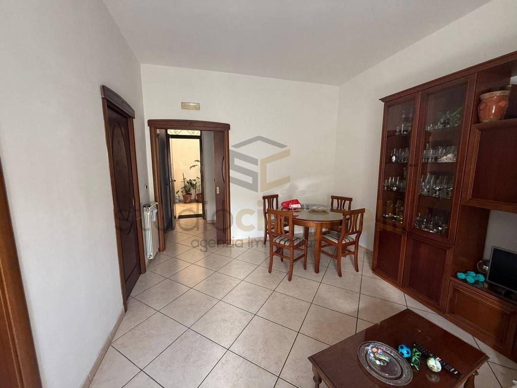 Casa indipendente a Giugliano in campania in Via Dante Alighieri - Foto 2