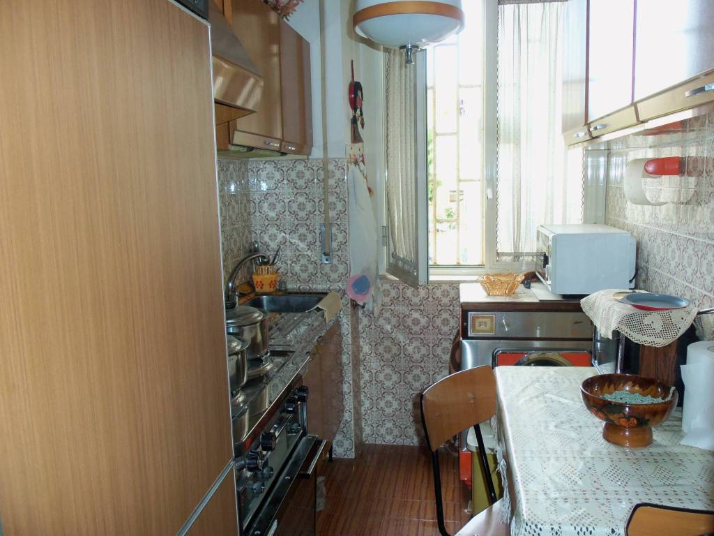 Appartamento a Caserta in Via Giulio Antonio Acquaviva - Foto 2