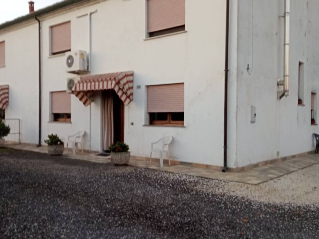 Villa a Polesella in Via Raccano - Foto 2