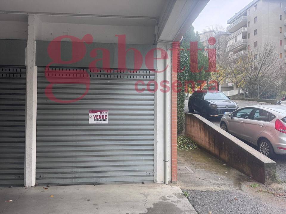 Box / garage a Cosenza in Cosenza via Luigi De Franco, snc - Foto 5