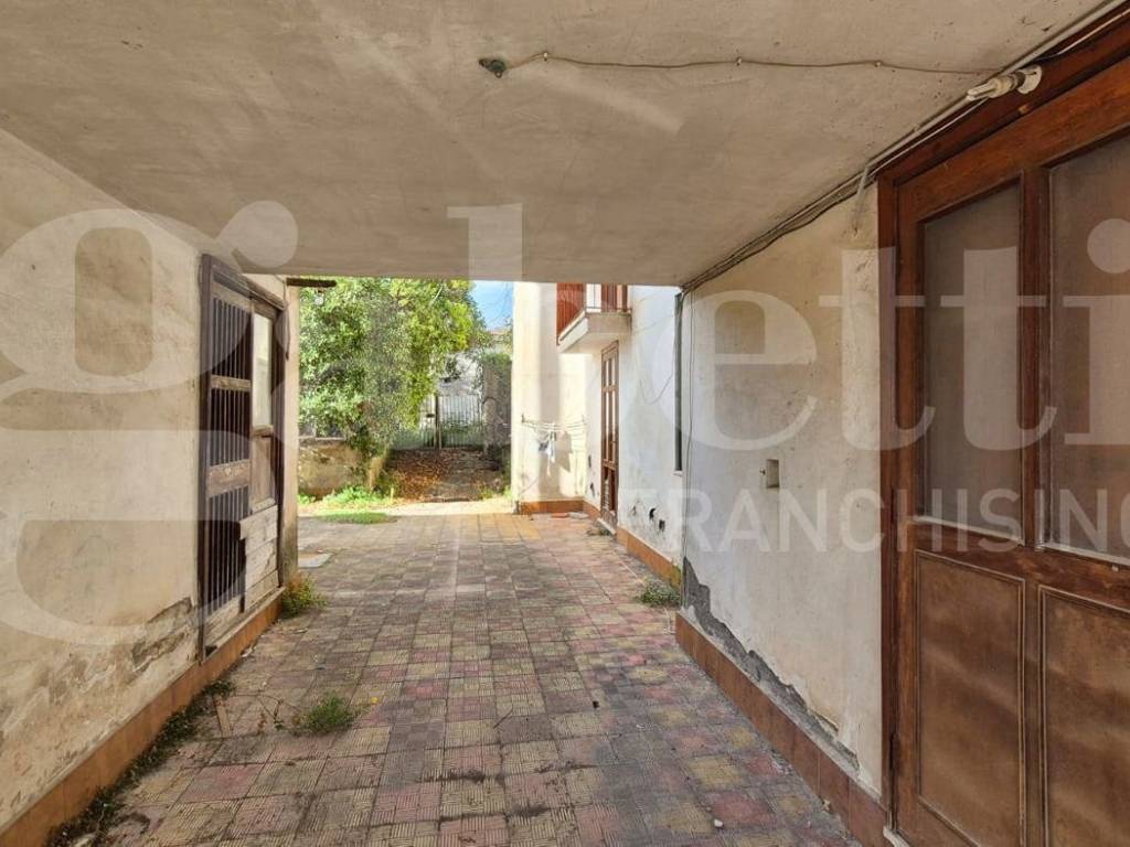 Palazzo / stabile a Boscotrecase in Via L. Giordano , 38 - Foto 2