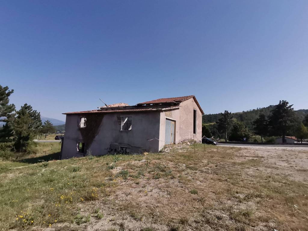 Rustico / casale a Nocera umbra - Foto 4