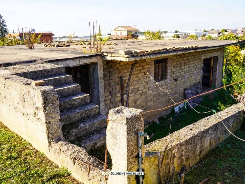 Terreno a Albano laziale in Via dei Tulipani, 24 - Foto 2