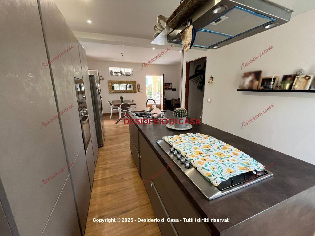 Villa a Carini in Via Amerigo Vespucci, 130 - Foto 3