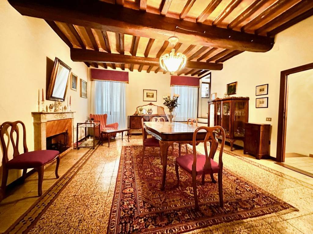 Appartamento a Spoleto in via quadrio, 1 - Foto 2