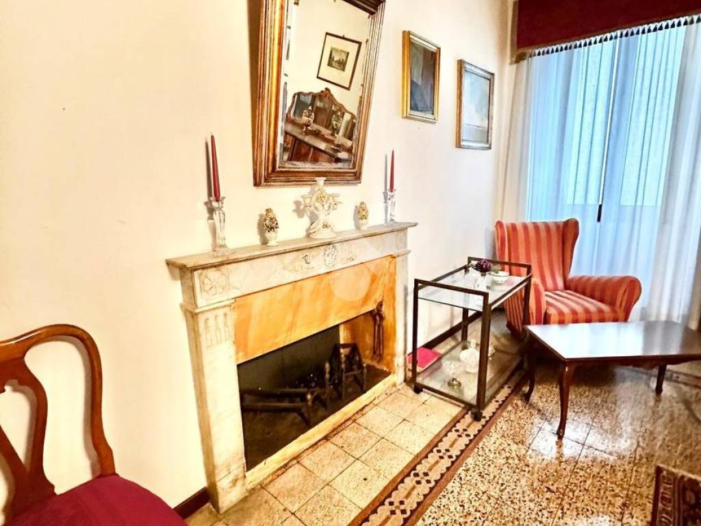 Appartamento a Spoleto in via quadrio, 1 - Foto 4