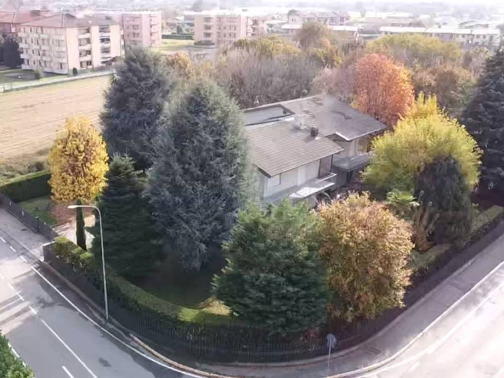 Villa a Bonate sotto in Via 25 Aprile - Foto 4