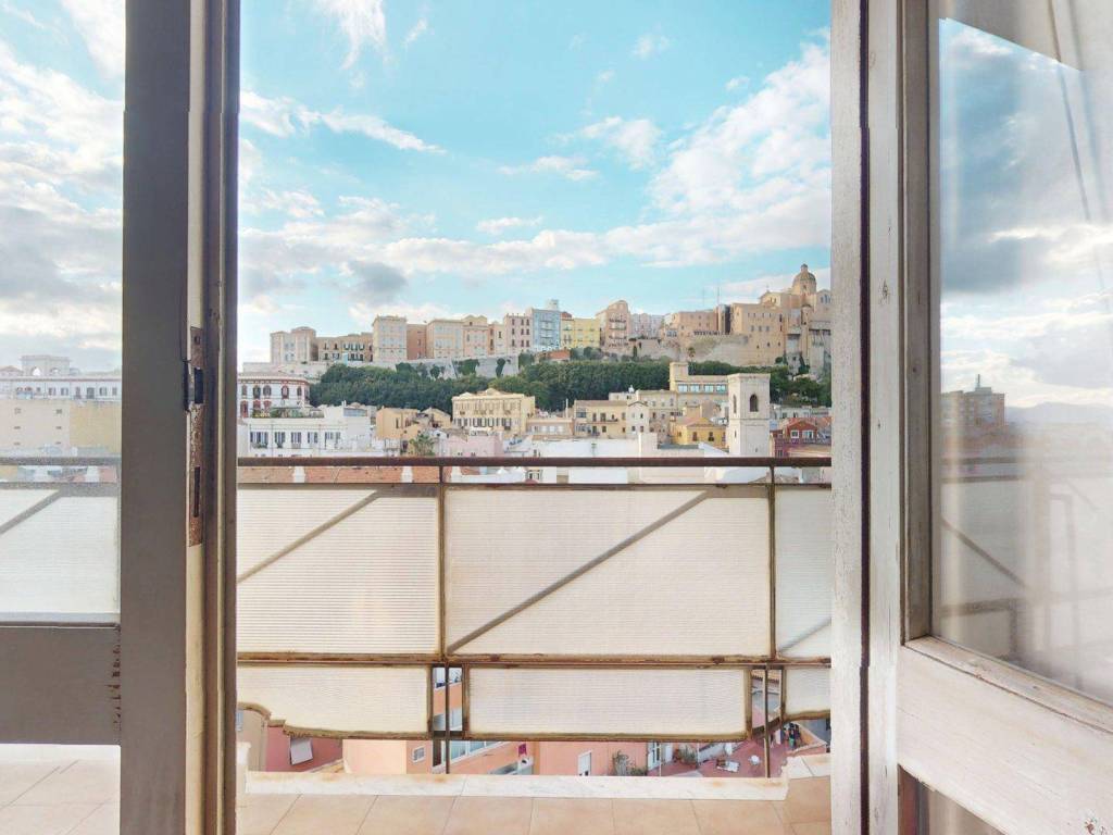Appartamento a Cagliari in Via Luigi Einaudi - Foto 5