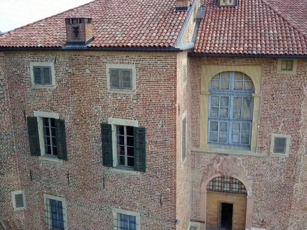 Palazzo / stabile a Roatto in Piazza Piemonte, 38 - Foto 3