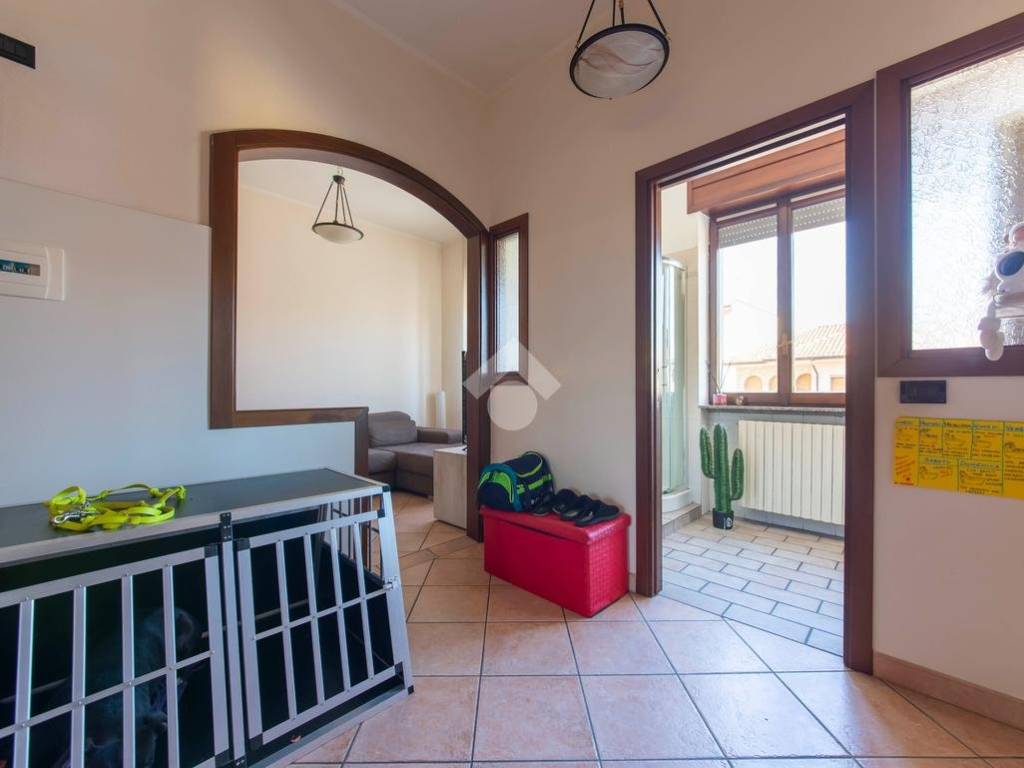 Villa a Lainate in Via Monte Grappa, 38 - Foto 4