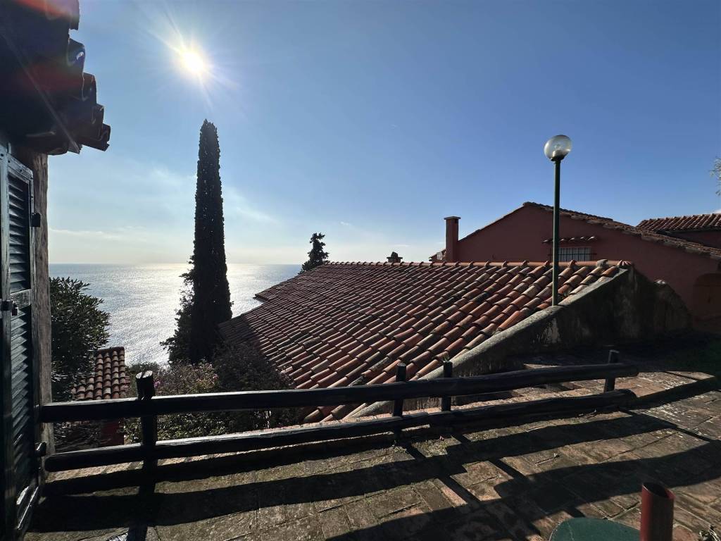 Appartamento a Finale ligure in strada degli ulivi - Foto 2