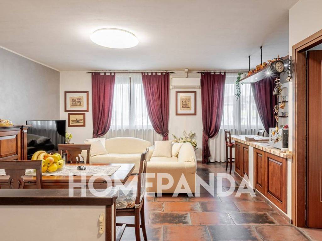 Appartamento a Trecate in Via dell'Euro, 24 - Foto 2