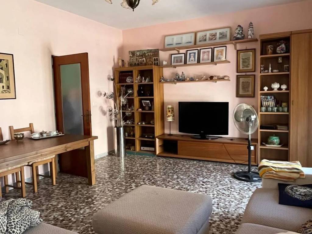 Appartamento a Giovinazzo in Via Bari, 115 - Foto 5