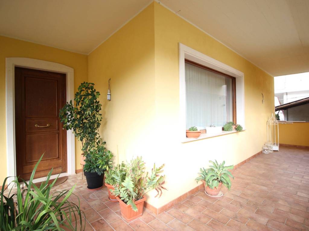 Villa a Scafa in Via Giuseppe Mazzini - Foto 2