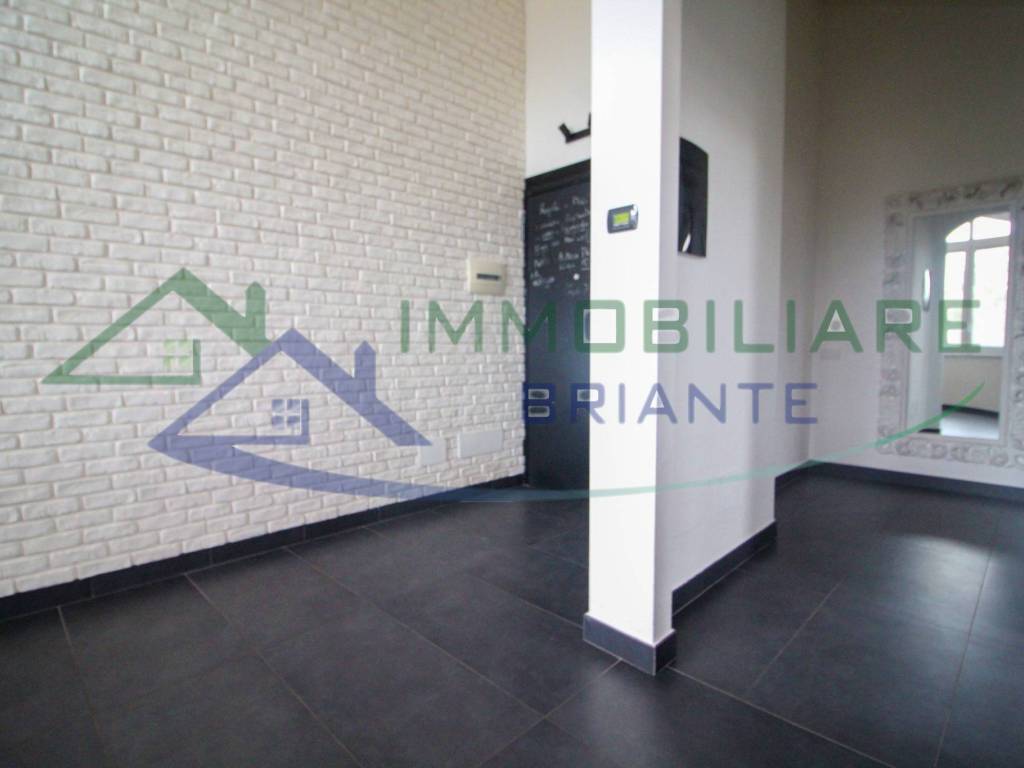 Attico / mansarda a Vergiate in Via Don Enrico Locatelli - Foto 5