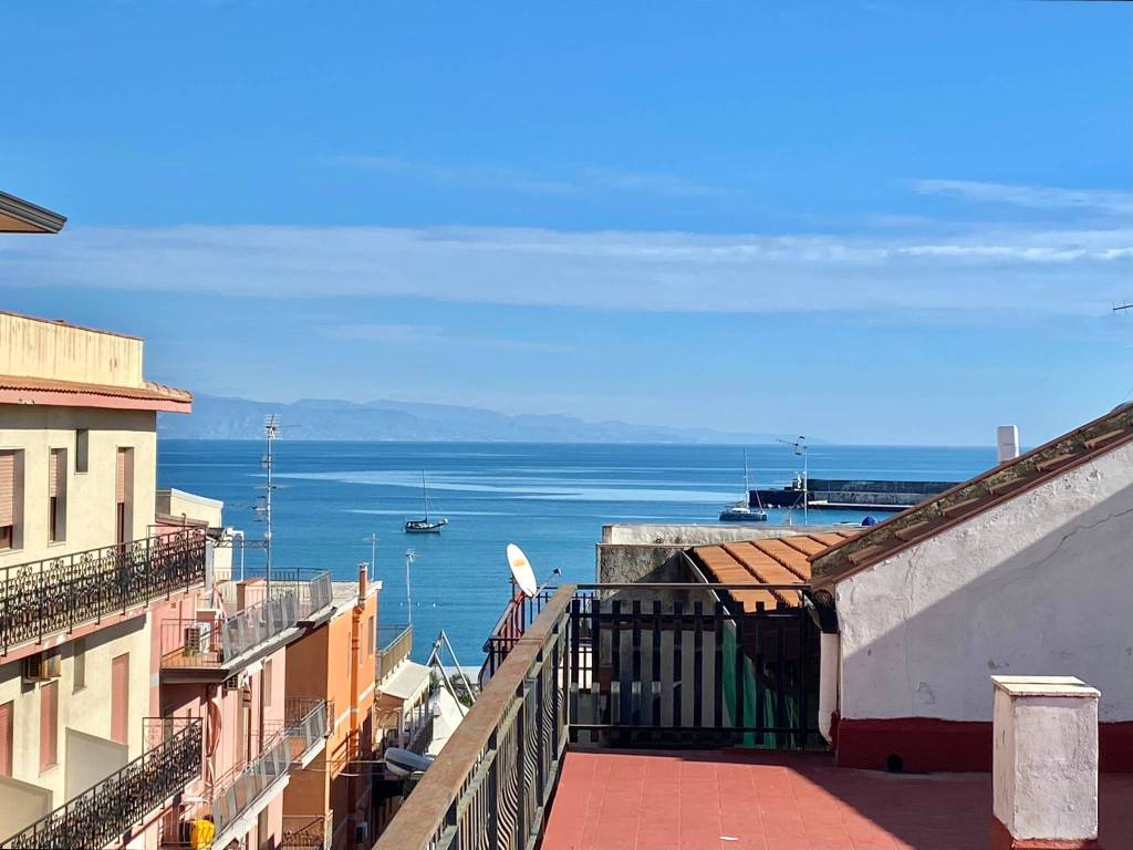 Appartamento a Giardini-naxos in Via Zara - Foto 2