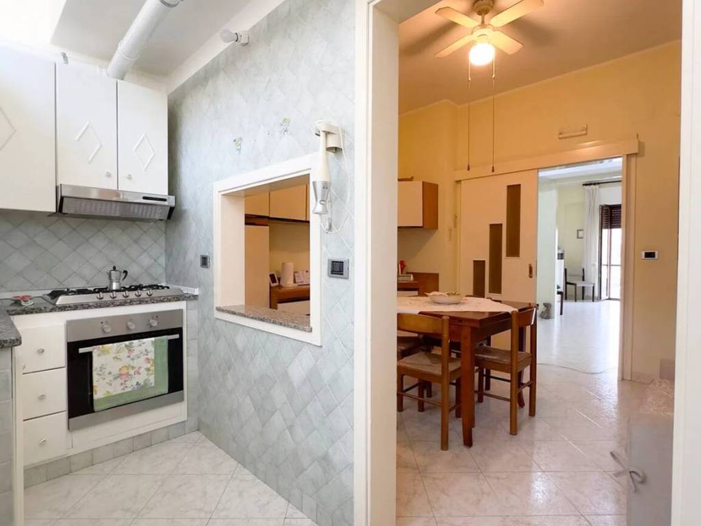 Appartamento a Crotone in Via Ercole Scalfaro, 31 - Foto 4