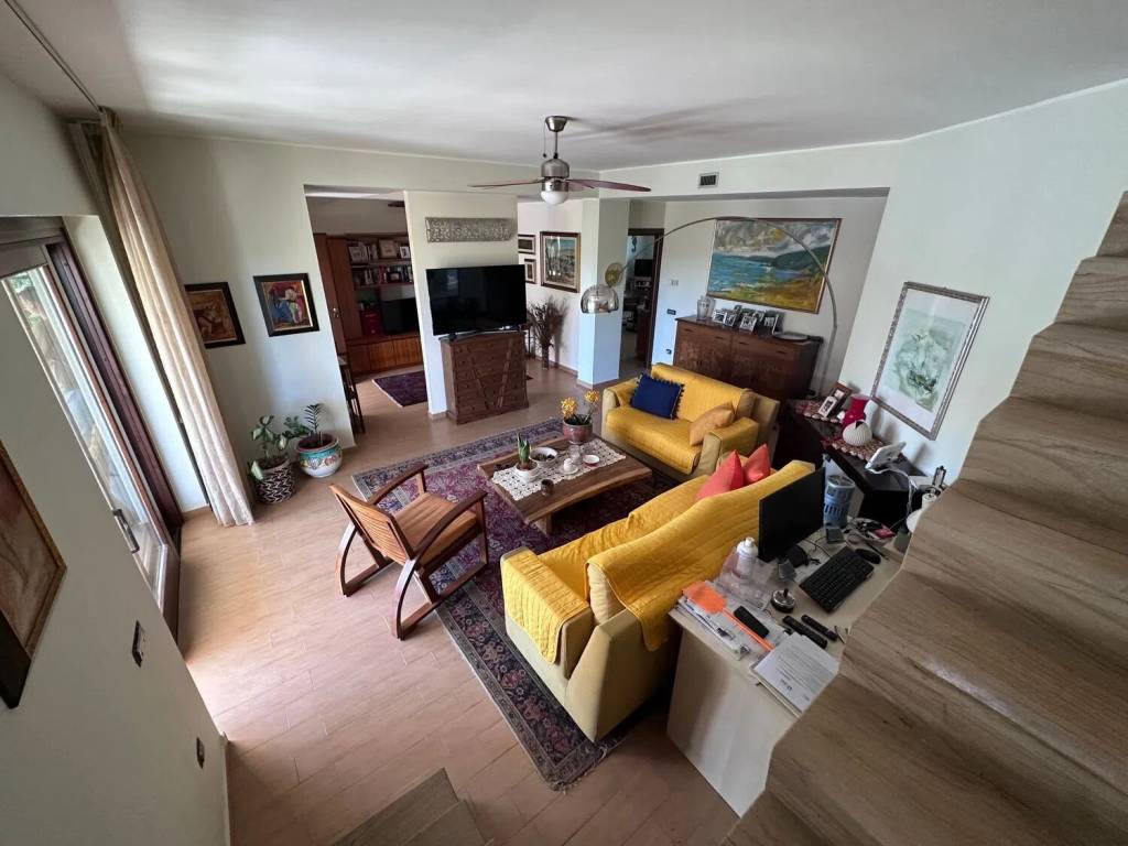 Villa a Crotone in Via Dei Gelsomini, 57 - Foto 4