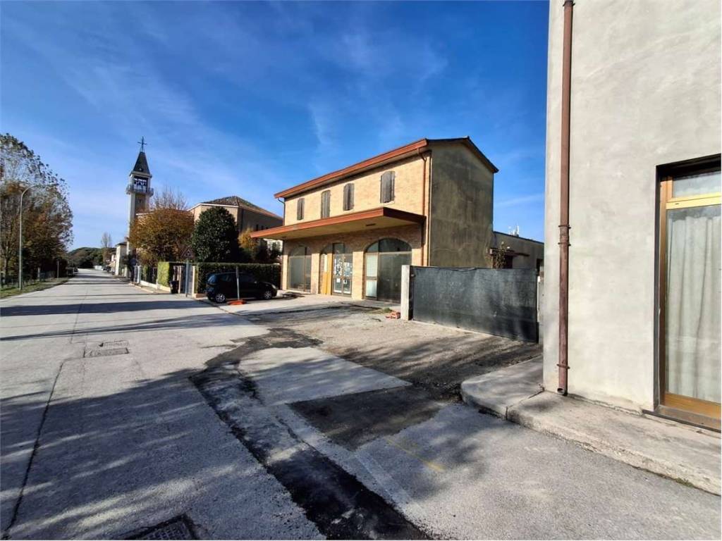 Casa indipendente a Musile di piave in Via IV Novembre, - Foto 2