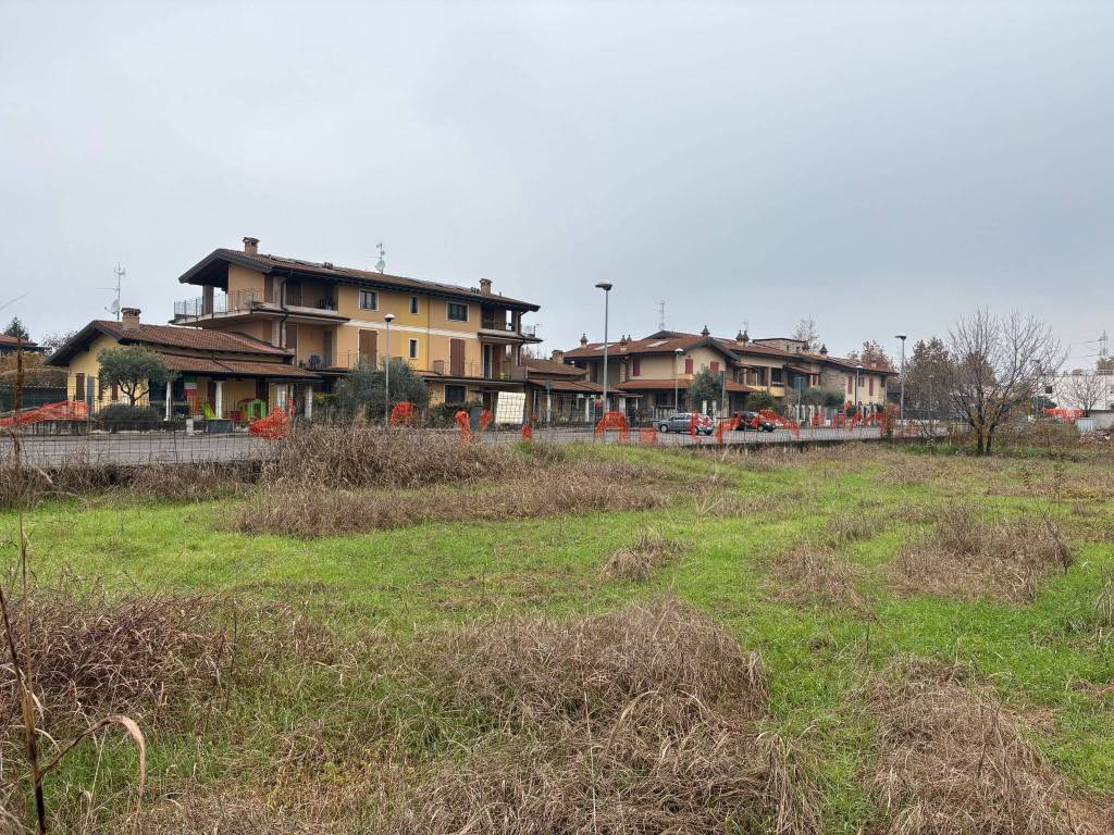 Terreno a Travagliato in Via Sant'Angela Merici - Foto 3