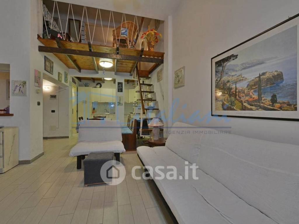 Appartamento a Varazze in Via delle Mimose - Foto 2