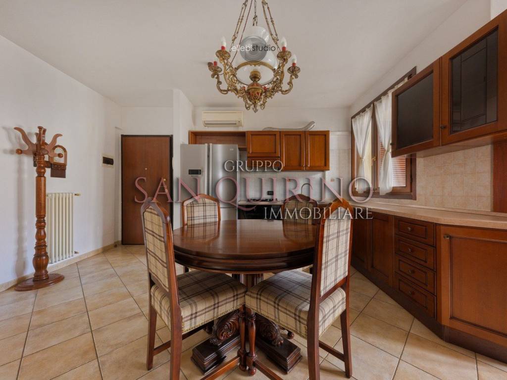 Appartamento a Mirandola in VIA COLOMBO, 46 - Foto 5